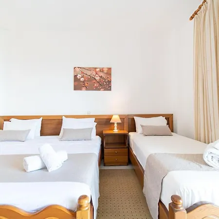 75 Steps Taverna Three-bedroom Apartment