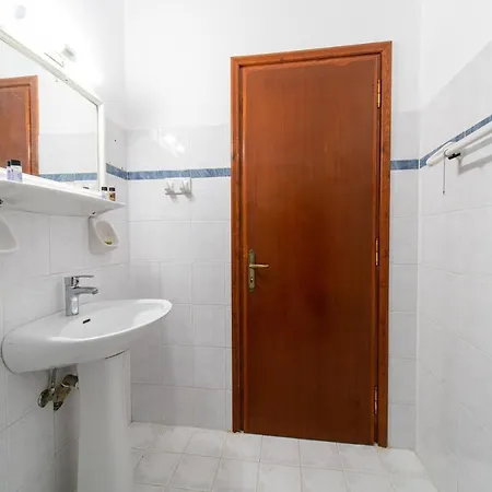 Apartment 75 Steps Taverna Three-bedroom