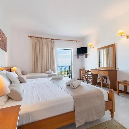 75 Steps Taverna Three-bedroom Appartamento